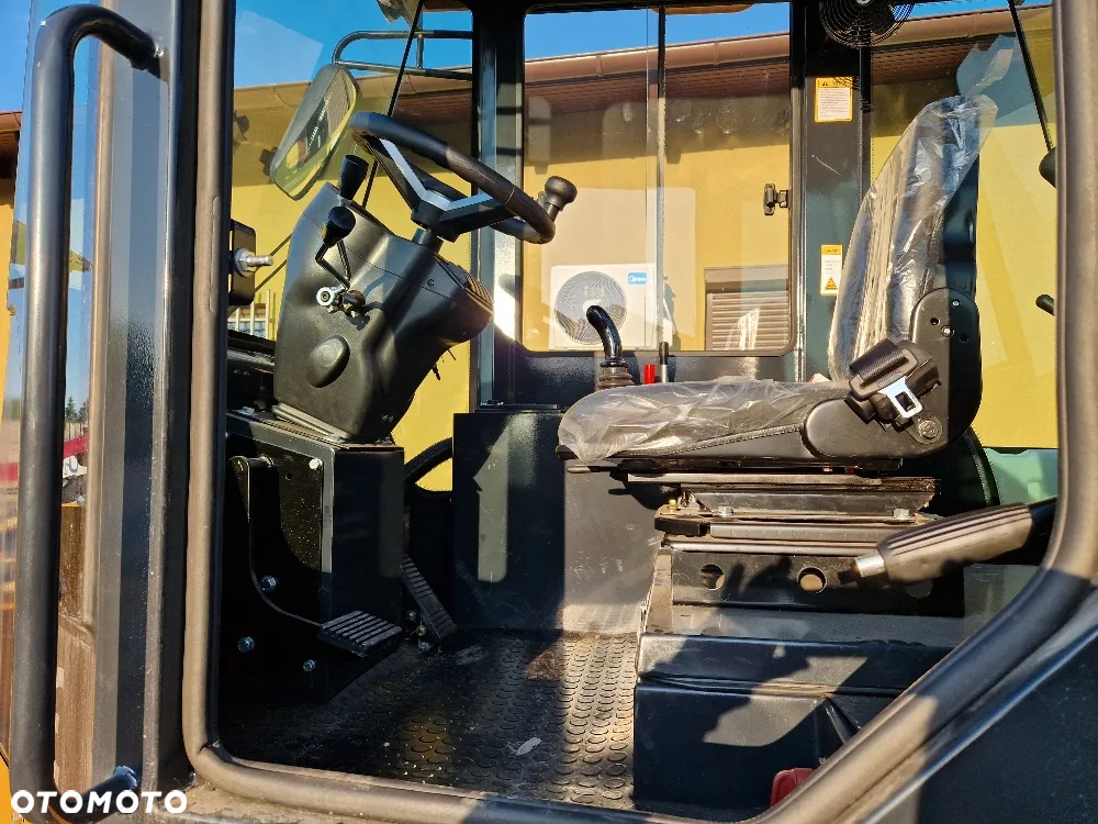 JCB 1CX - 8