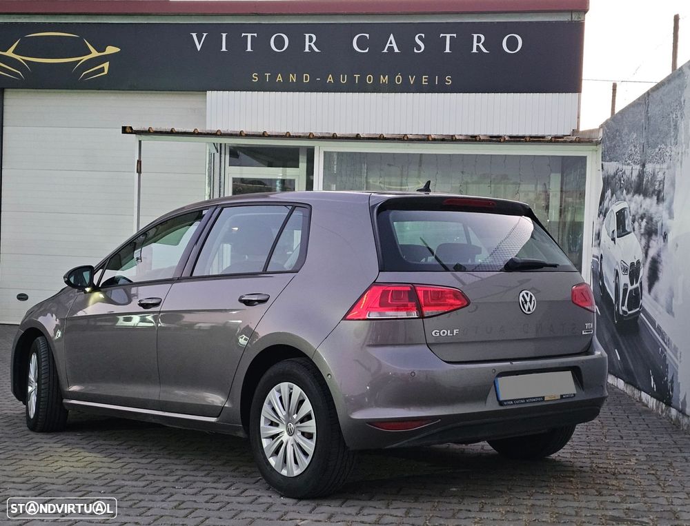 VW Golf 1.6 TDI Confortline - 5