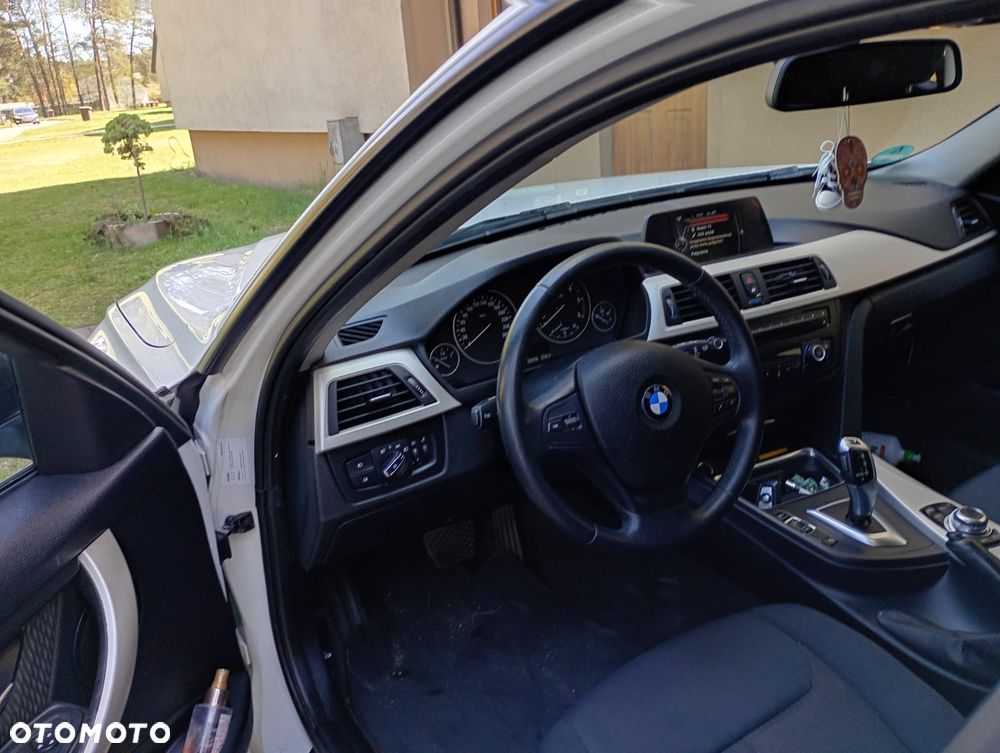 BMW Seria 3 - 3