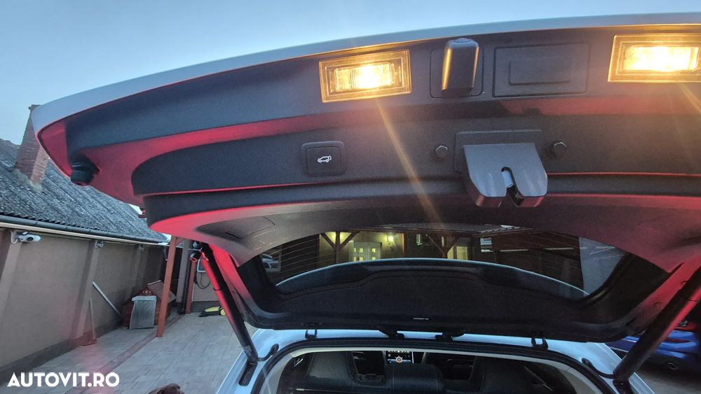 MG Marvel R Luxury - 34