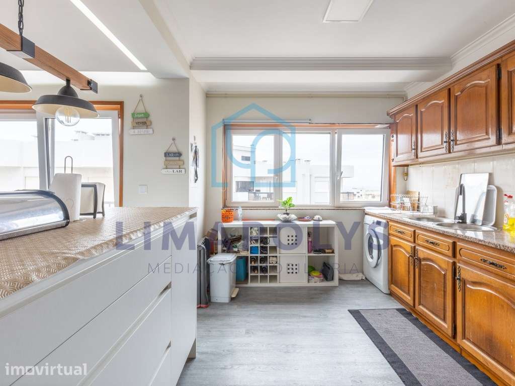 Apartamento T3 com vista de mar e terraço - Grande imagem: 4/14