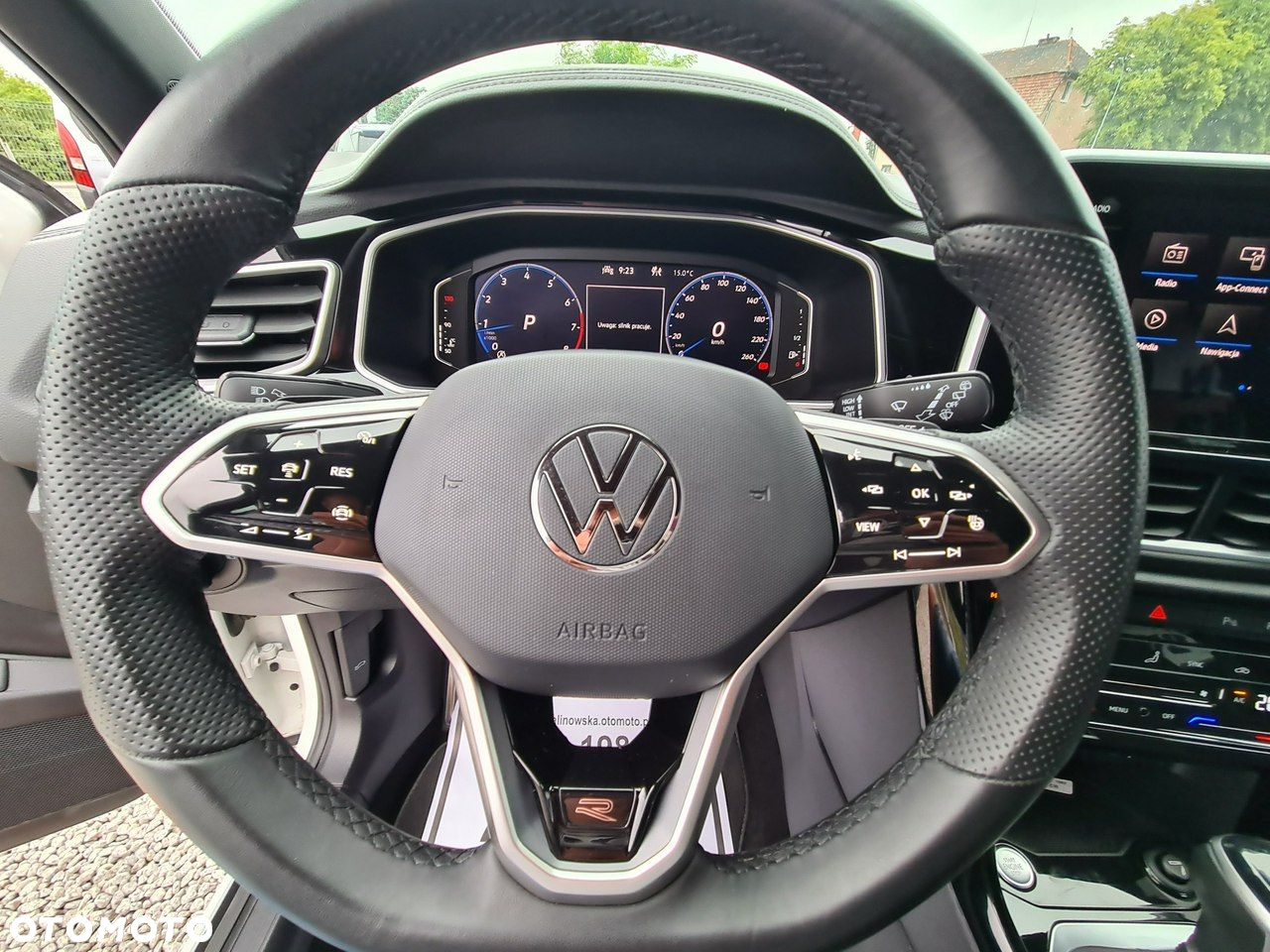Volkswagen T-Roc 1.5 TSI R-Line DSG - 23