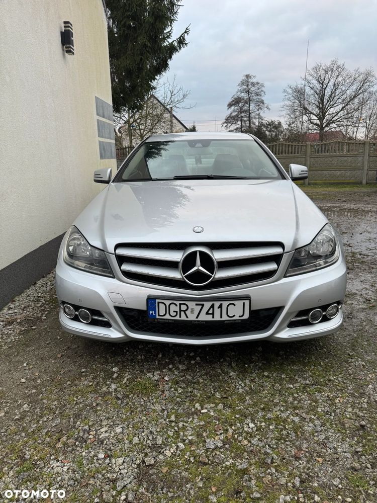 Mercedes-Benz Klasa C 180 BlueEFFICIENCY 7G-TRONIC - 6