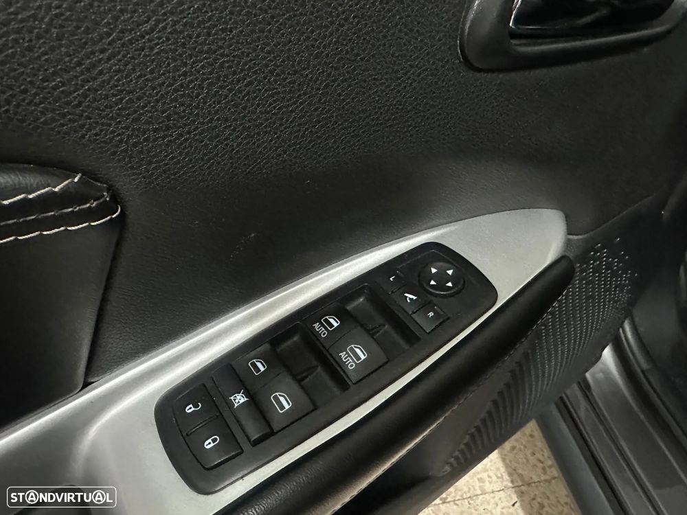 Fiat Freemont 2.0 M-Jet BlackCode - 23