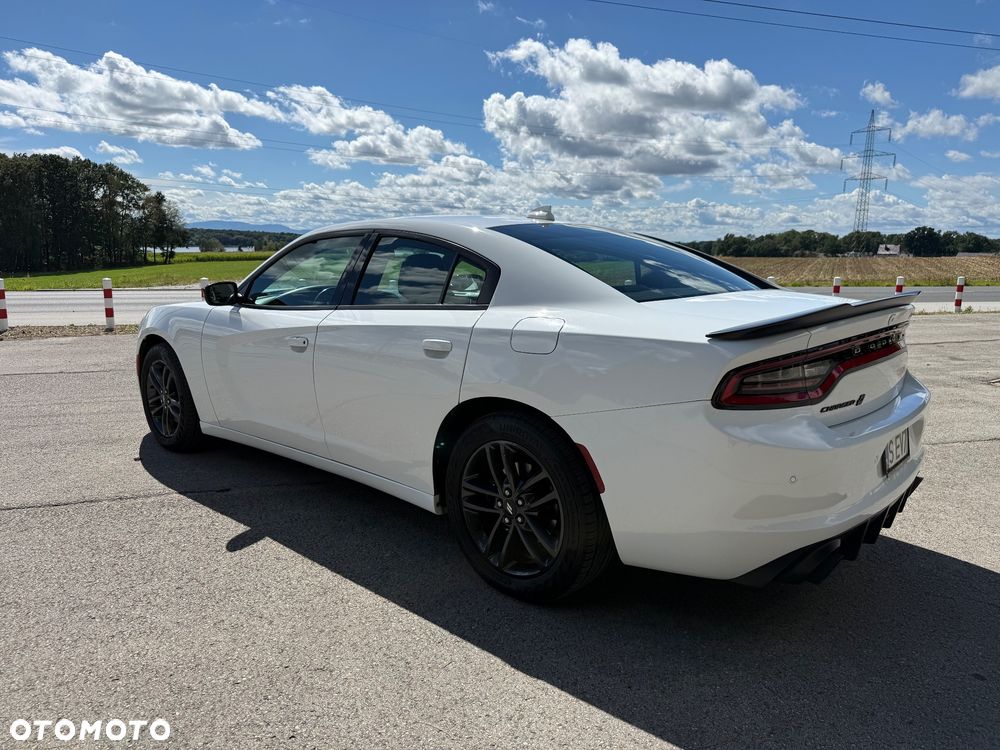 Dodge Charger - 2