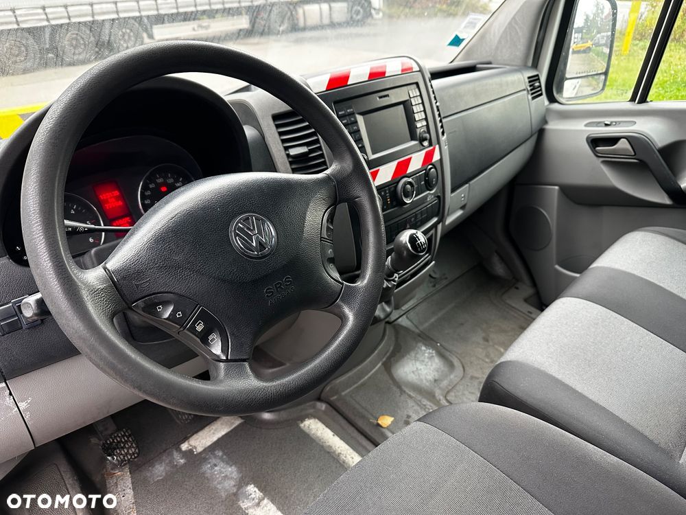 Volkswagen Crafter - 13