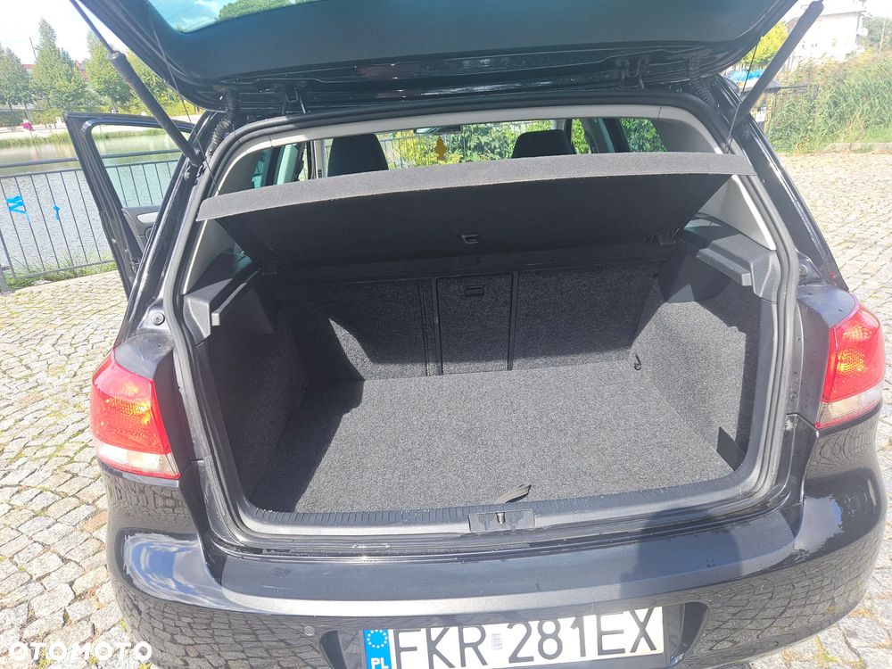 Volkswagen Golf 1.2 TSI MATCH - 10