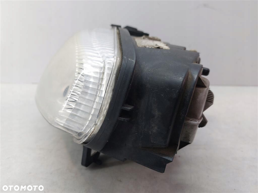 Reflektor lampa przód lewa Alfa Romeo GT 2003-2010 60681584 0301186225 - 2