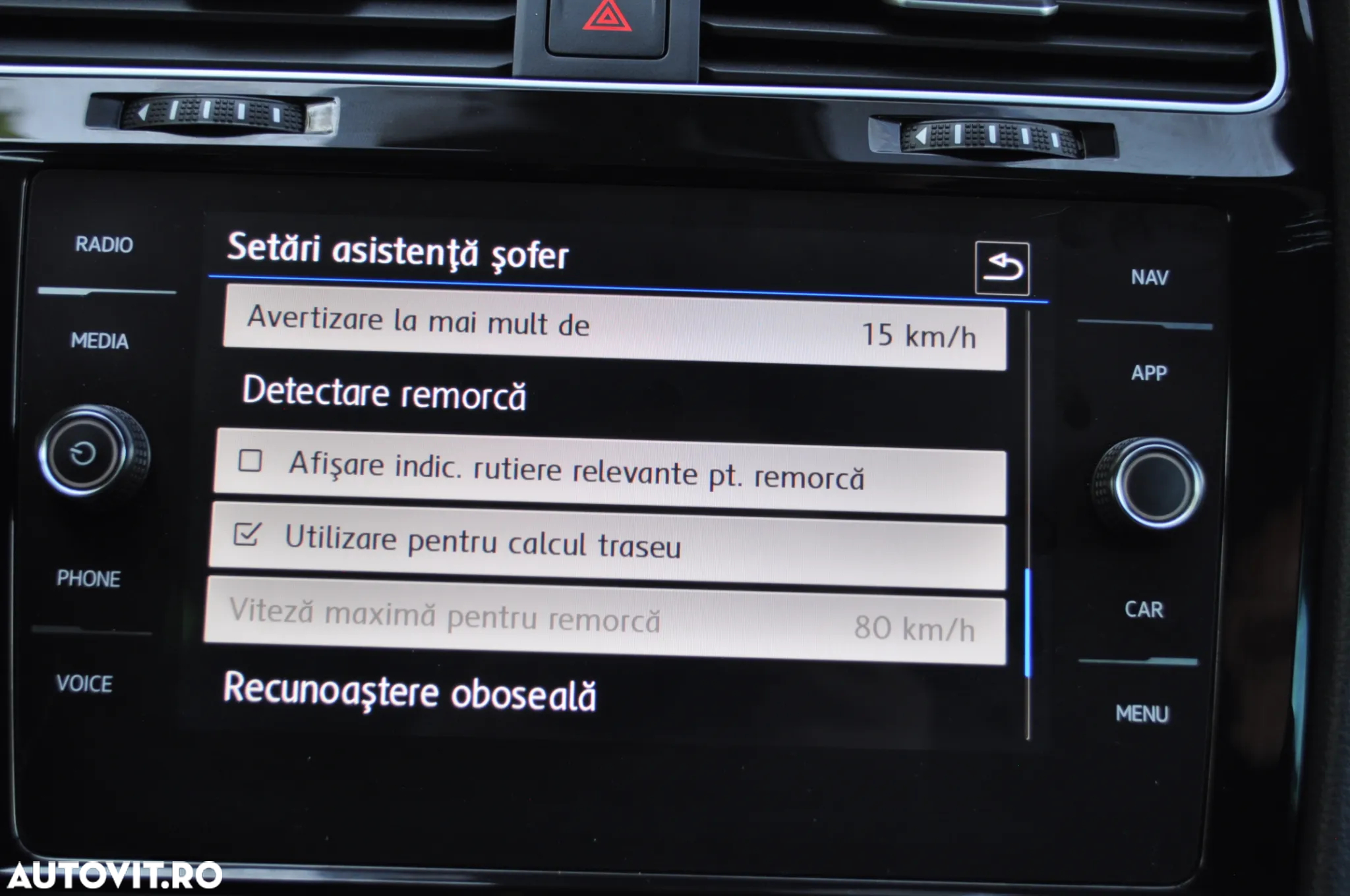 Volkswagen Golf 2.0 TDI DSG R-Line - 22