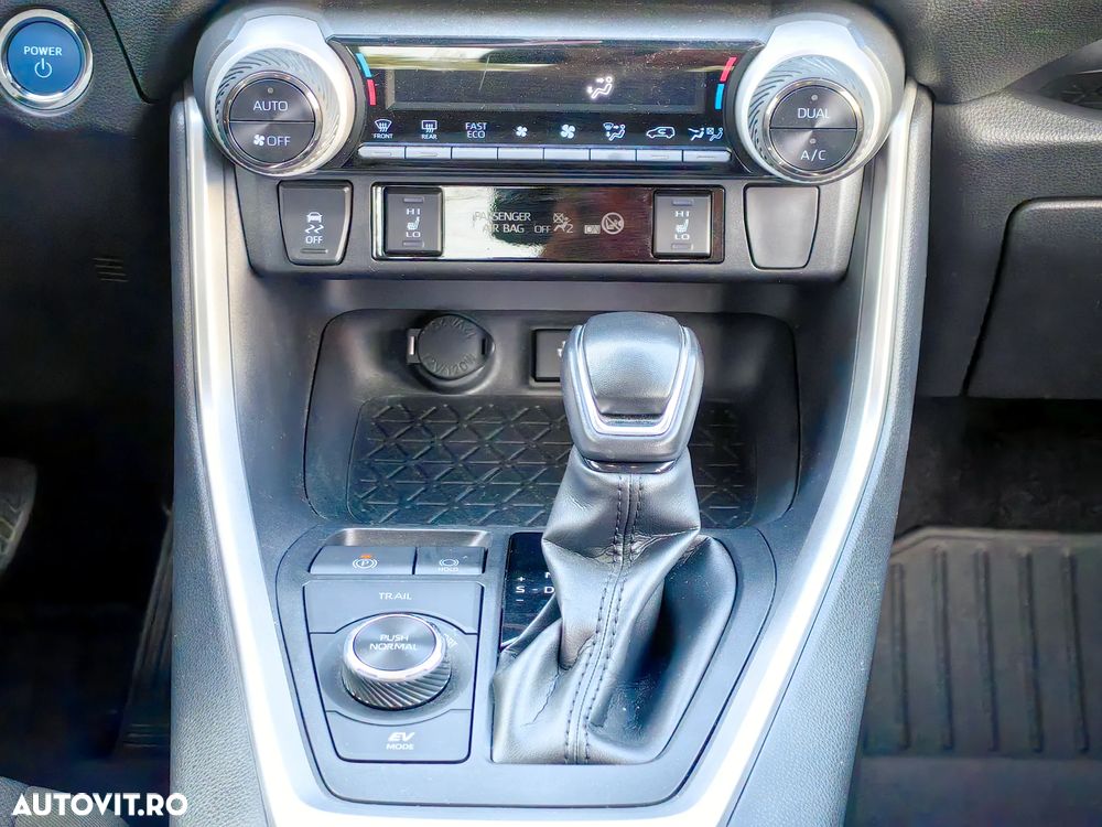 Toyota RAV4 2.5 VVT-iE 4x4 Dynamic - 22