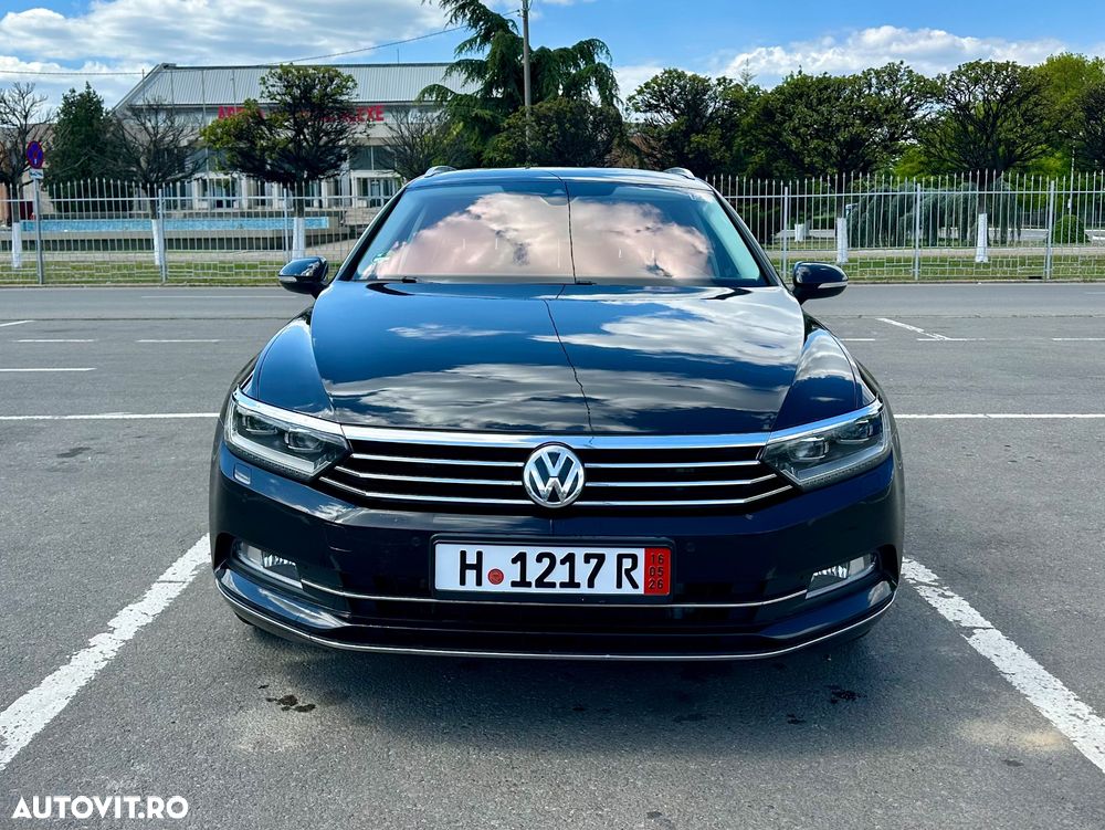 Volkswagen Passat 2.0 TDI SCR DSG Highline - 2