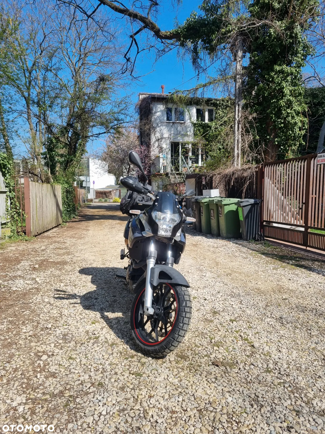 Aprilia Pegaso - 3