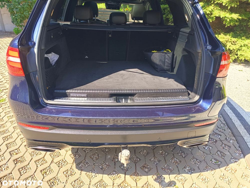 Mercedes-Benz GLC - 12