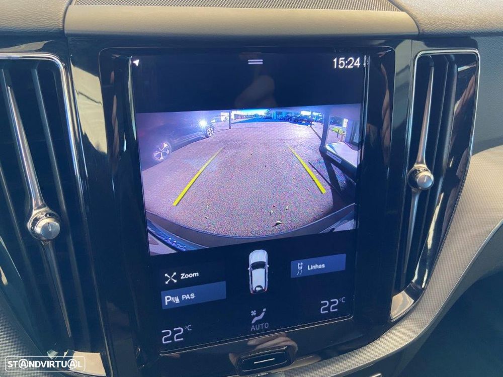 Volvo XC 60 2.0 D4 R-Design Geartronic - 19