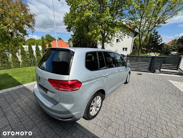 Volkswagen Touran 1.6 TDI BMT SCR Comfortline - 24