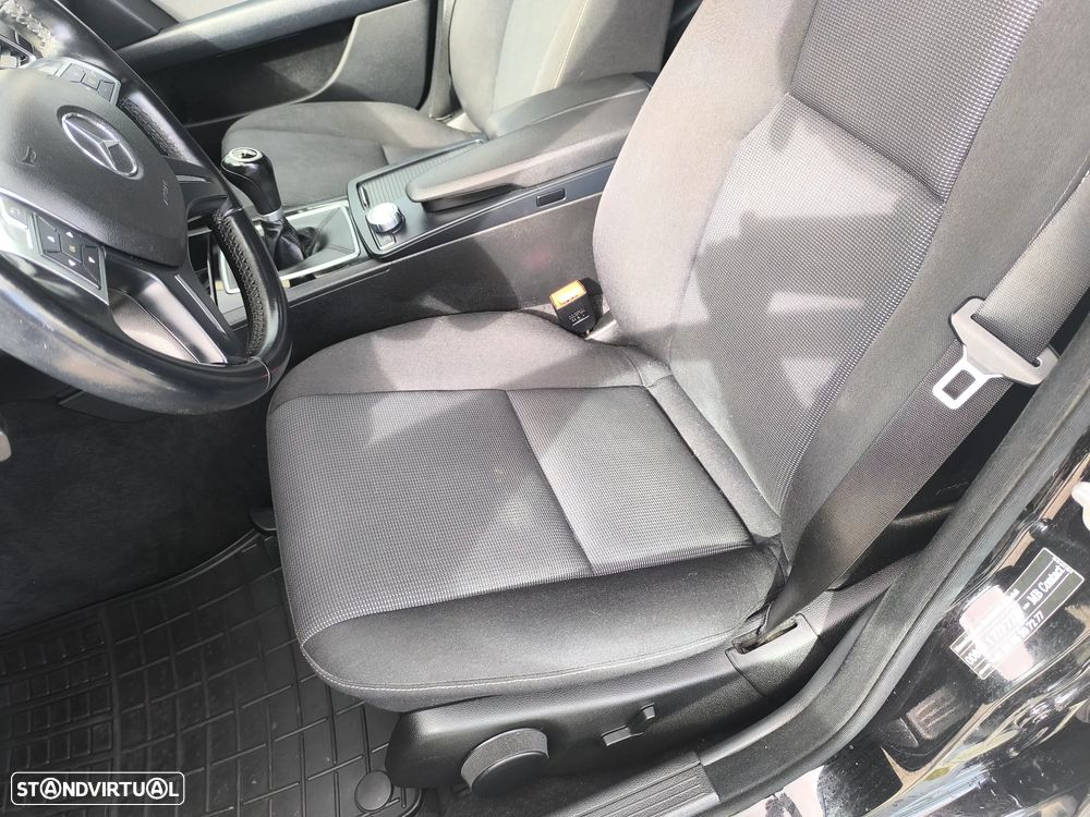 Mercedes-Benz C 220 Station CDI DPF BlueEFFICIENCY - 12