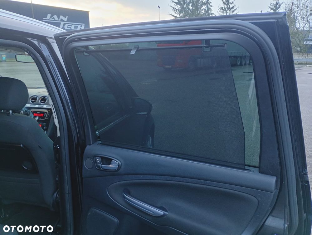 Ford Galaxy 2.0 TDCi Ambiente - 21