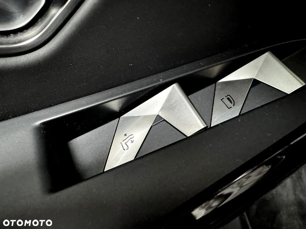 DS Automobiles DS 7 Crossback 1.6 PureTech Rivoli - 18