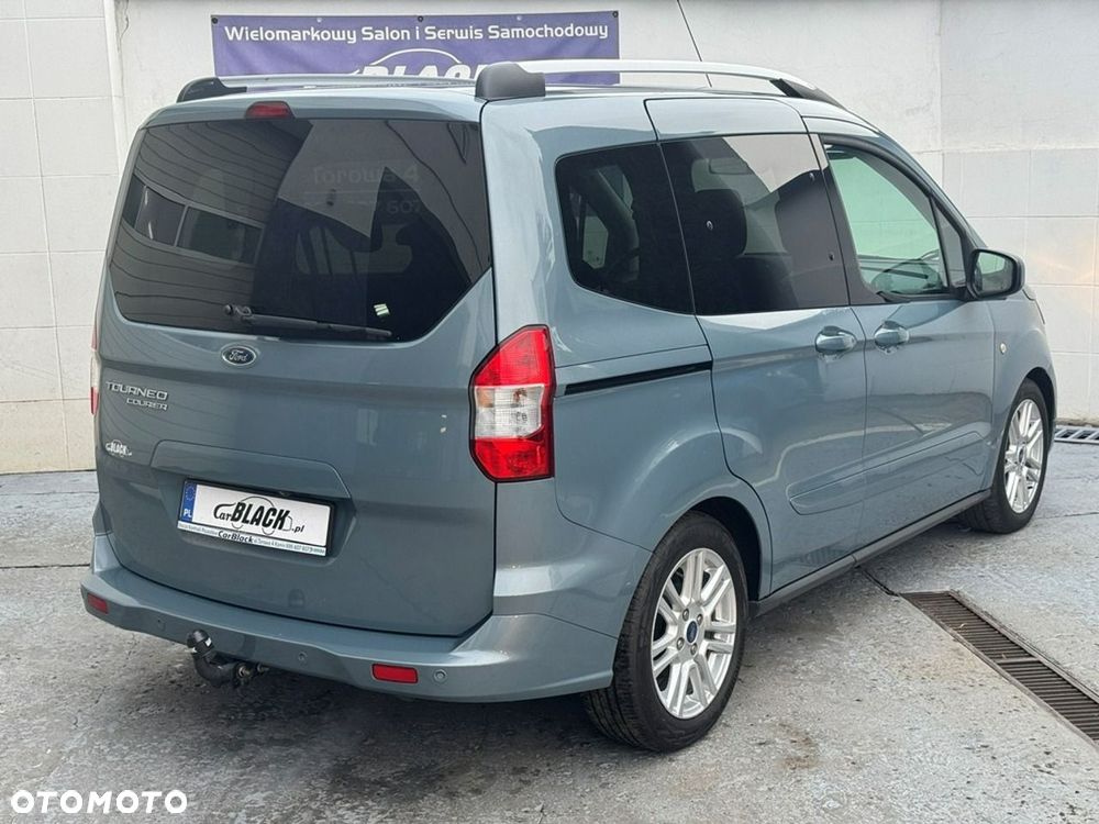 Ford Tourneo Courier - 6