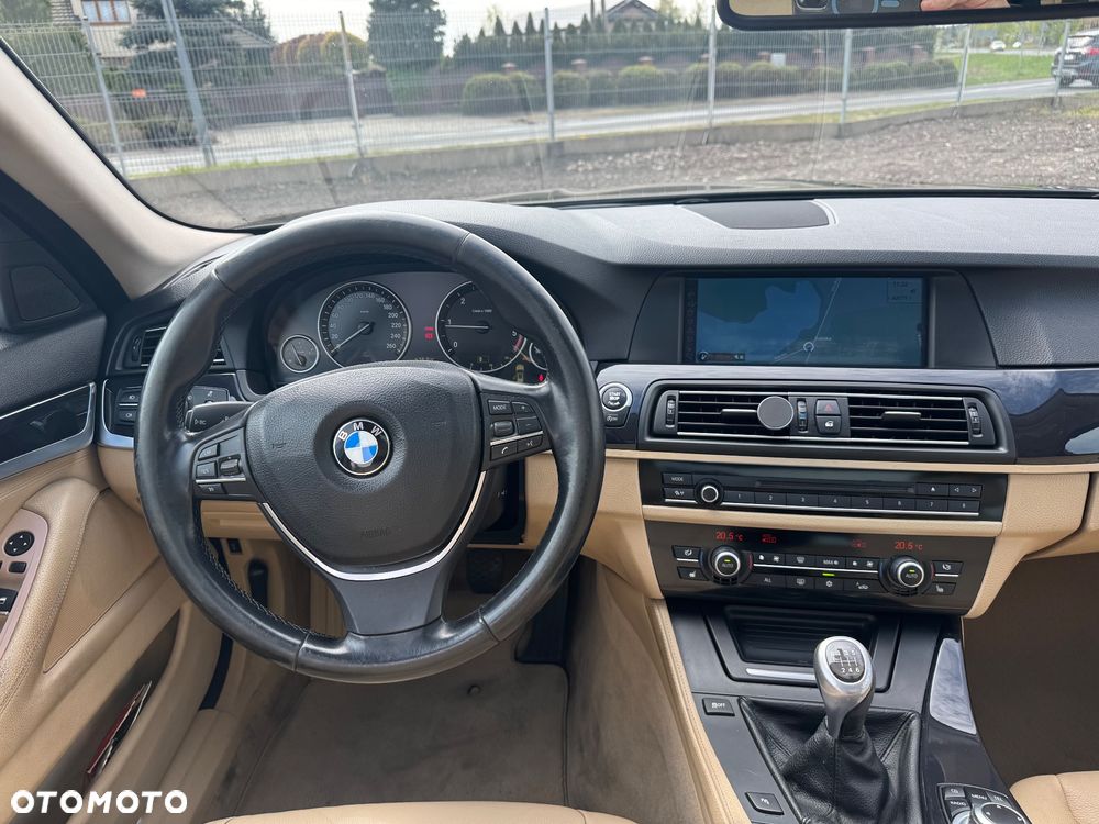BMW Seria 5 - 17