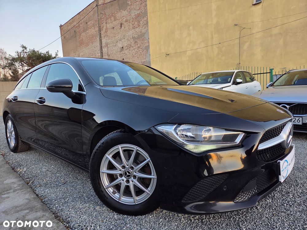 Mercedes-Benz CLA 180 d 8G-DCT - 5