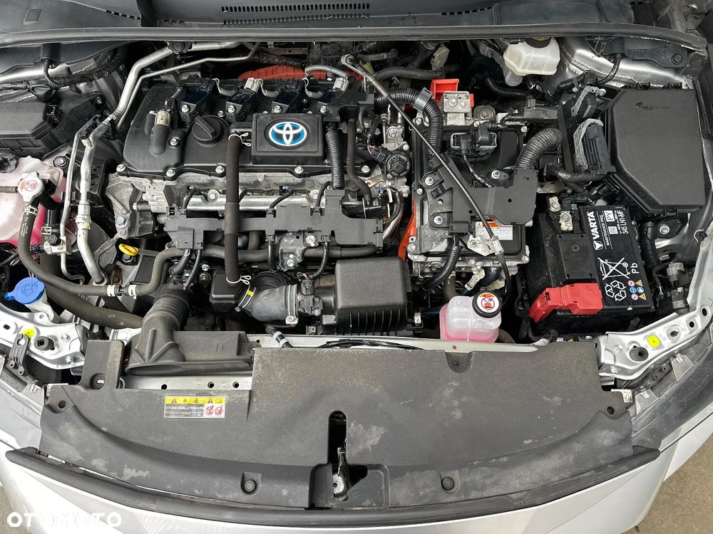 Toyota Corolla 1.8 Hybrid Comfort - 17