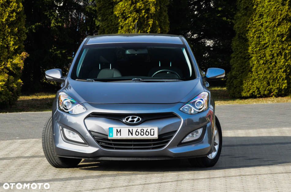 Hyundai i30 1.6 CRDi Premium - 8