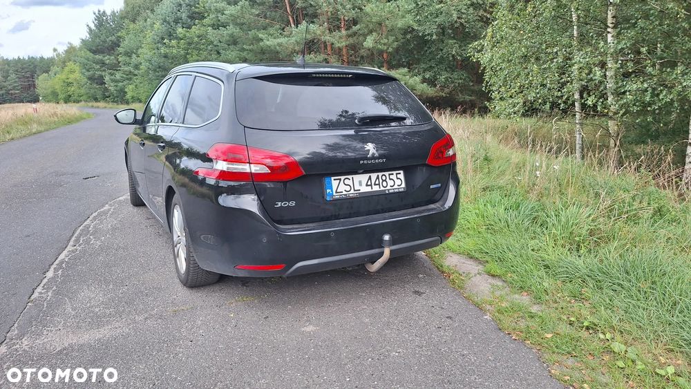 Peugeot 308 1.6 BlueHDi Allure S&S - 8