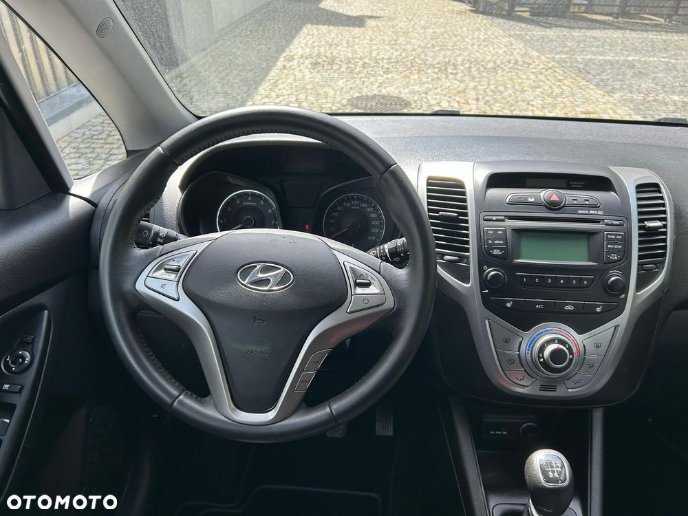 Hyundai ix20 1.4 UEFA EURO 2012 Edition - 14