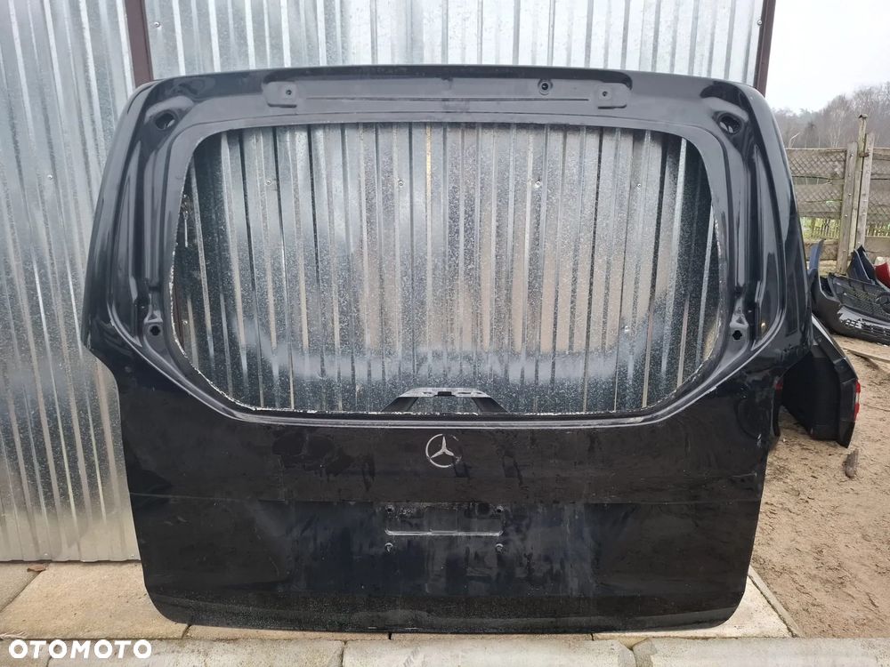 KLAPA BAGAŻNIKA TYLNA TYŁ MERCEDES W447 V KLASA