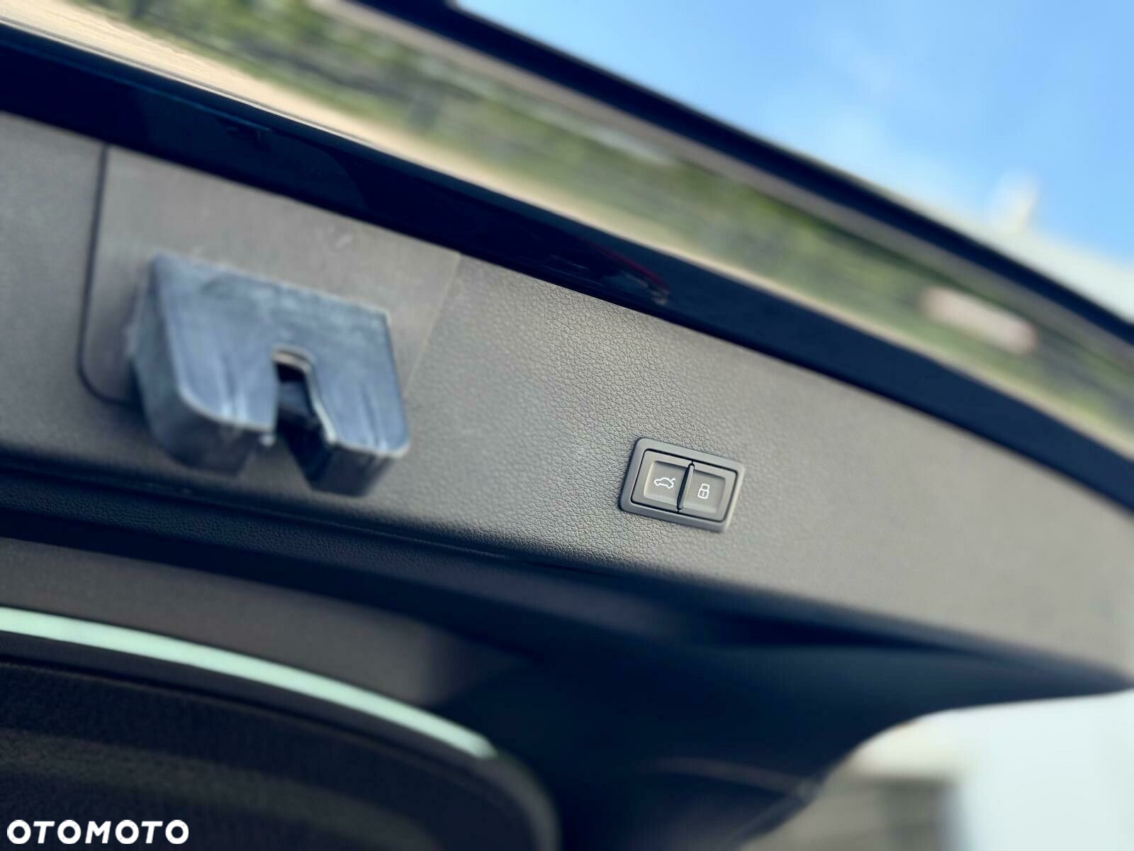 Audi e-tron - 32