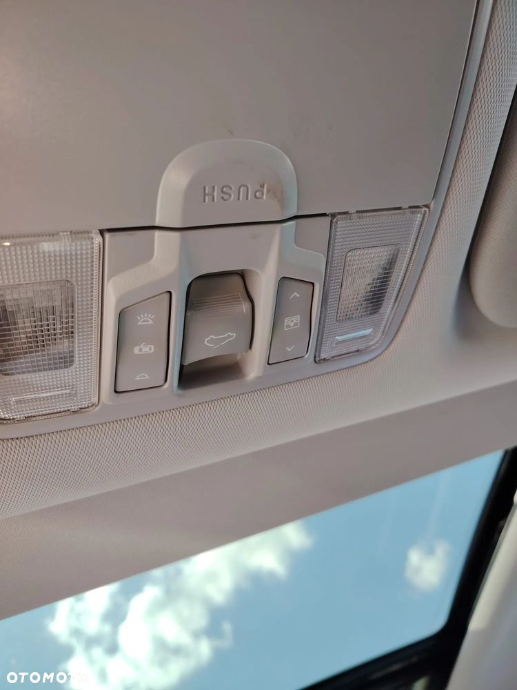 podsufitka szyberdach panorama  hyundai II i30 czesci - 4