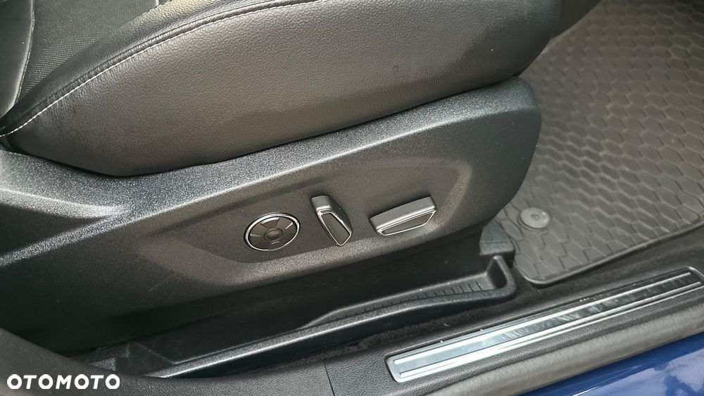 Ford S-Max 2.0 EcoBlue Titanium - 14
