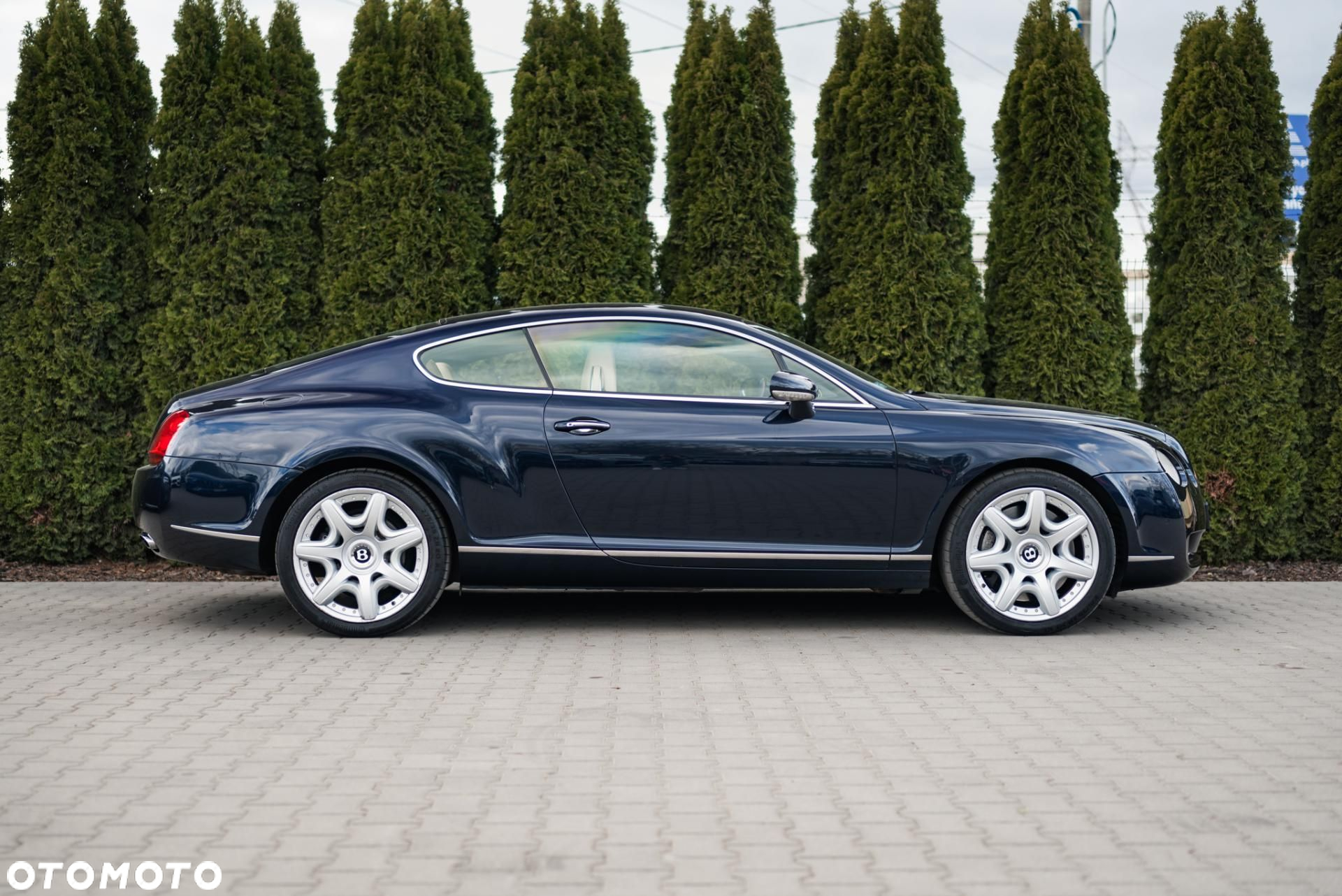 Bentley Continental GT - 8