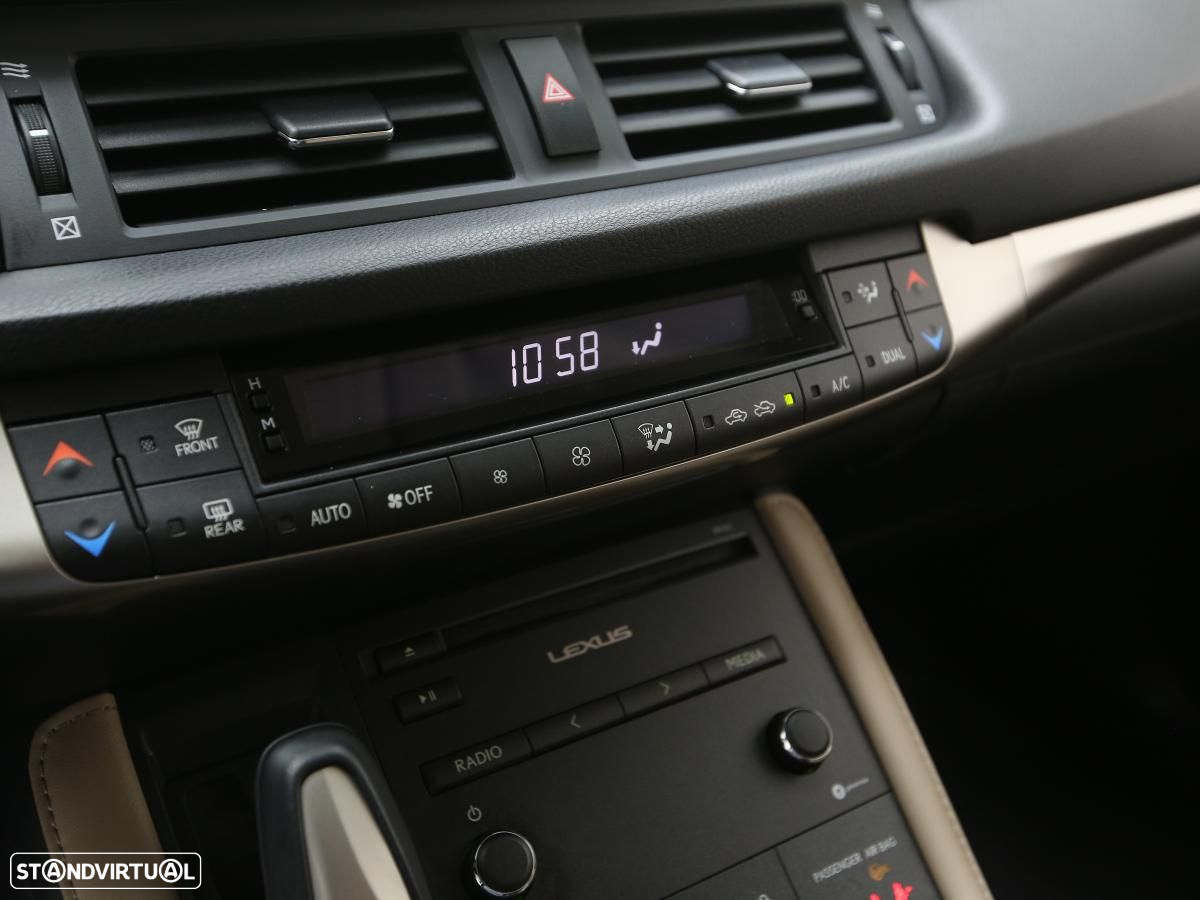 Lexus CT 200h Executive - 18