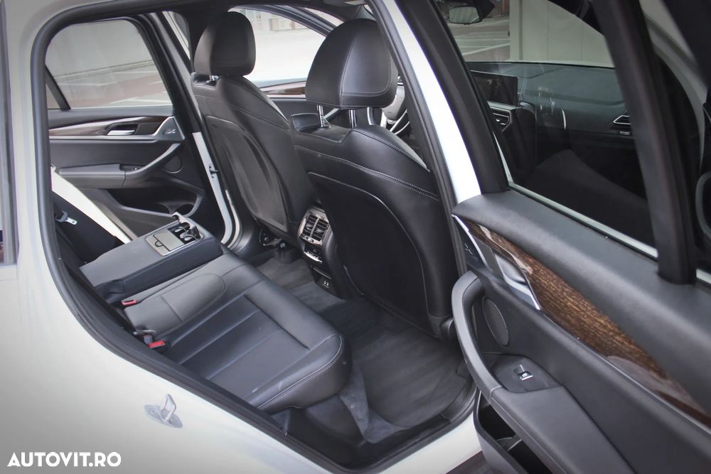 BMW X3 xDrive30i AT MHEV - 16