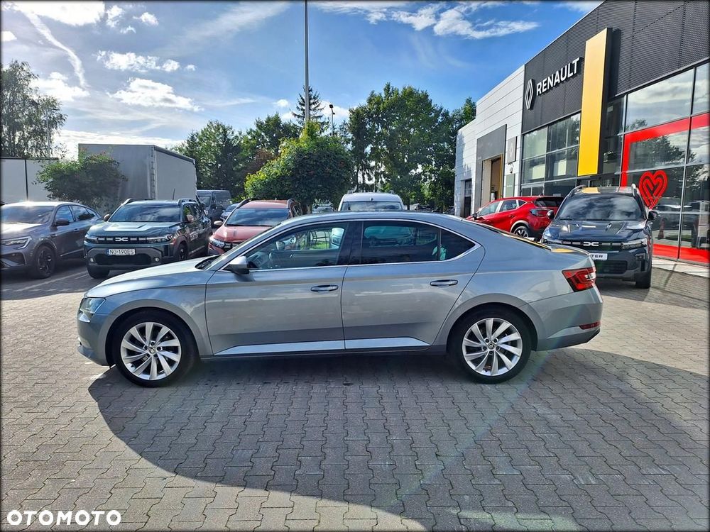 Skoda Superb 1.8 TSI Ambition DSG - 9