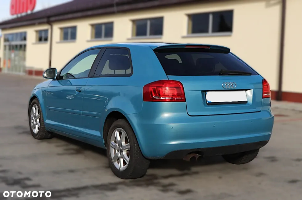 Audi A3 1.8 TFSI Attraction - 8