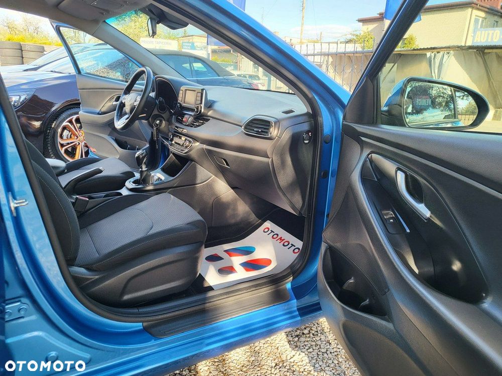 Hyundai i30 - 19