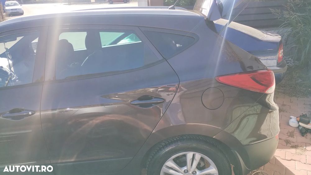 Hyundai ix35 2.0 MPI 2WD GL Classic - 13