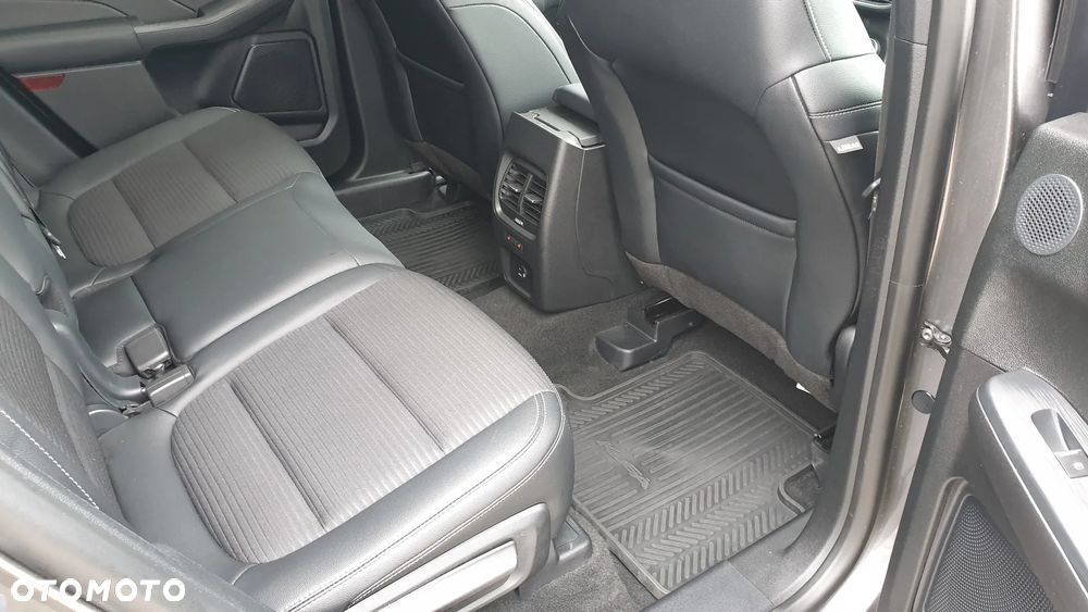 Ford Kuga 2.5 FHEV AWD Titanium X - 12