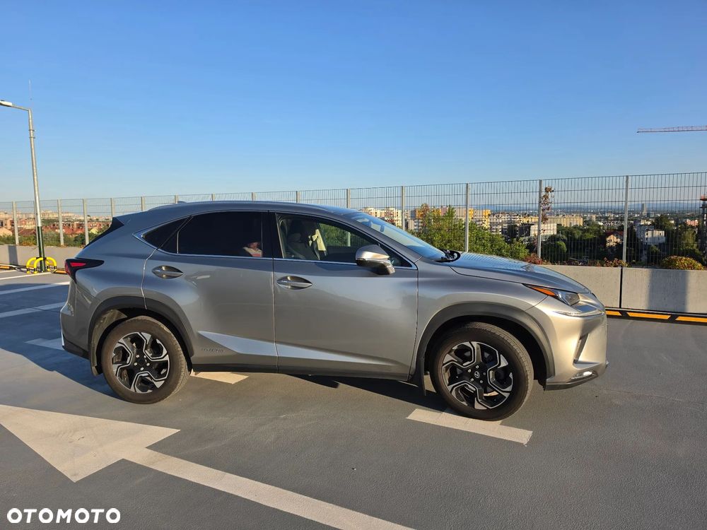 Lexus NX 300h Elegance AWD - 5