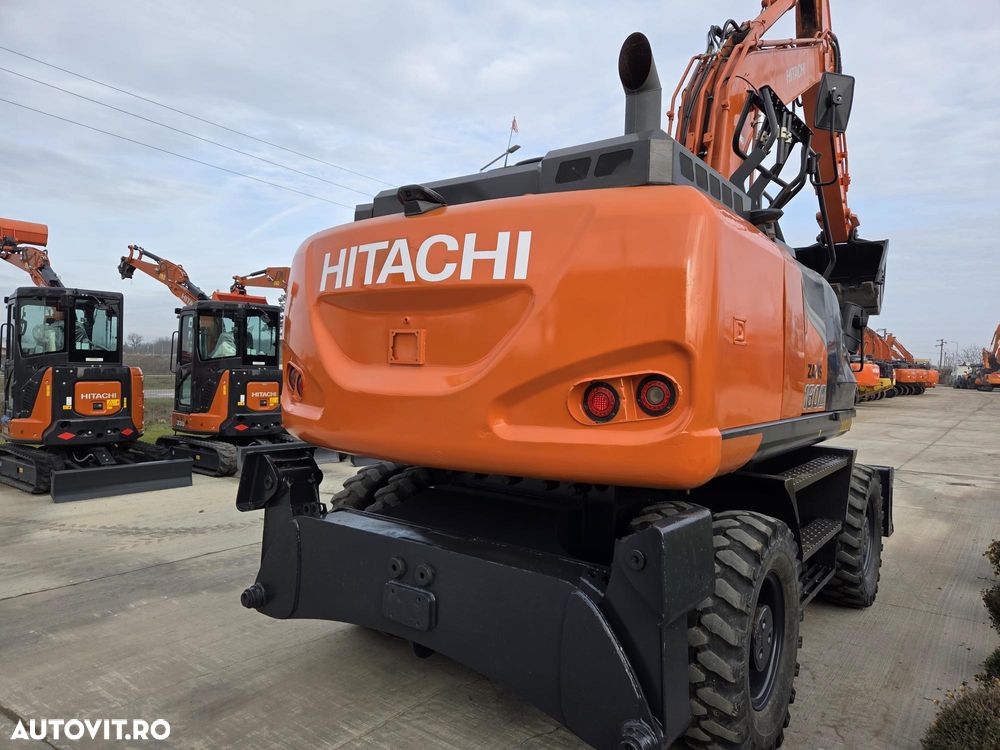 Hitachi PE ROTI, 20t, Cupa NOUA 1,2mc, 2022, 4.565h, LAMA NIVELARE si CALE, inst picon pe brate, consum mediu 7 litri pe ora, Ad sapare 6m, ridica 7 tone, latime 2,49m, Inst picon, camera spate, camere laterale, ULTIMA GENERATIE seria 7,  PROMOTIE-116.900Eur - 3