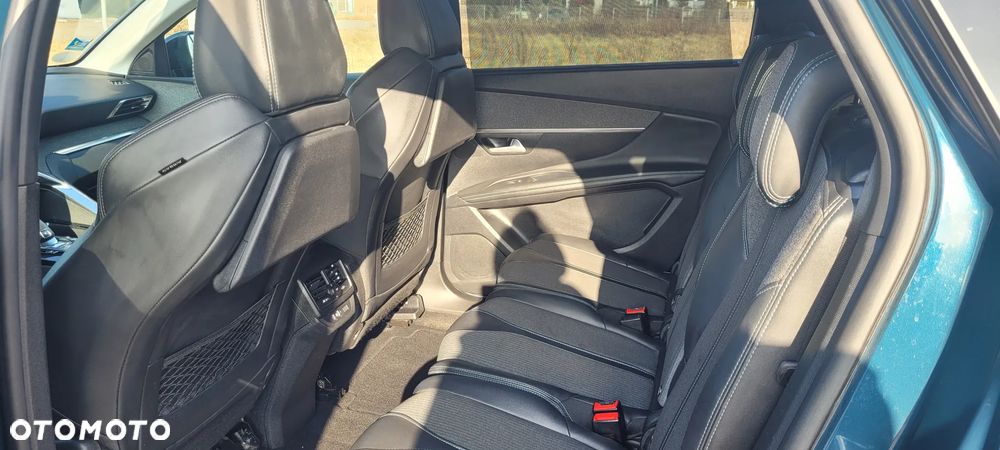 Peugeot 5008 BlueHDi 130 EAT8 Allure Pack - 23