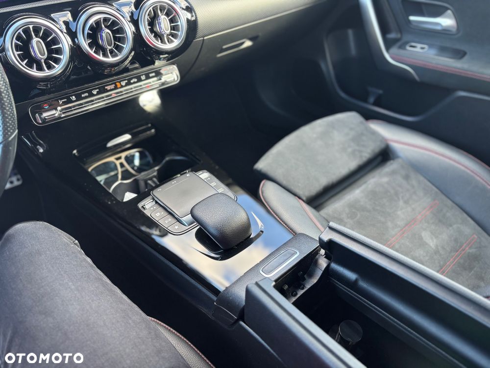 Mercedes-Benz Klasa A 200 d AMG Line 8G-DCT - 21