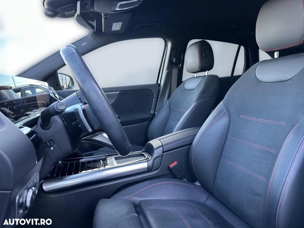 Mercedes-Benz GLA - 14