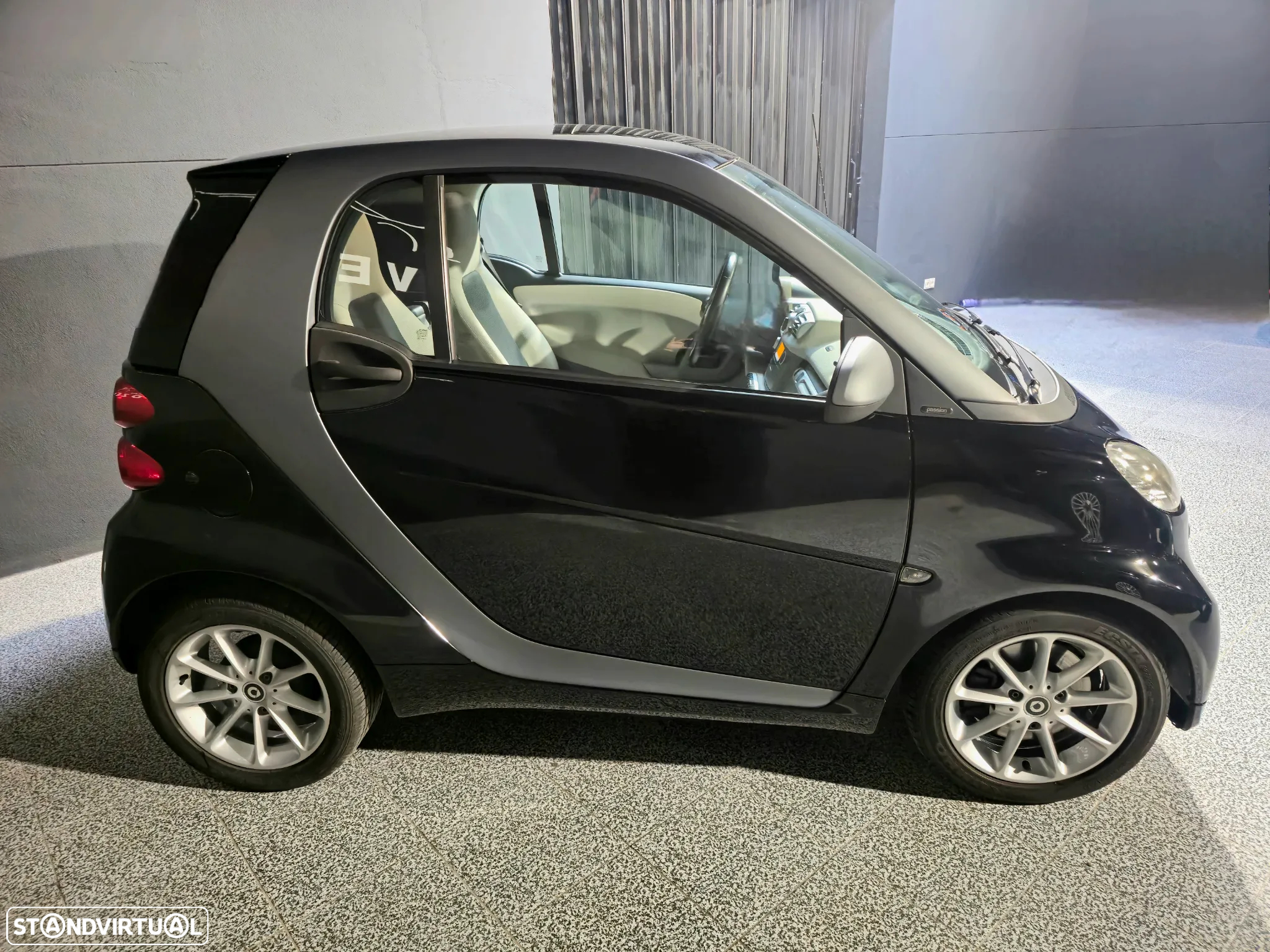 Smart ForTwo Coupé 1.0 mhd Pulse 71 Softouch - 9