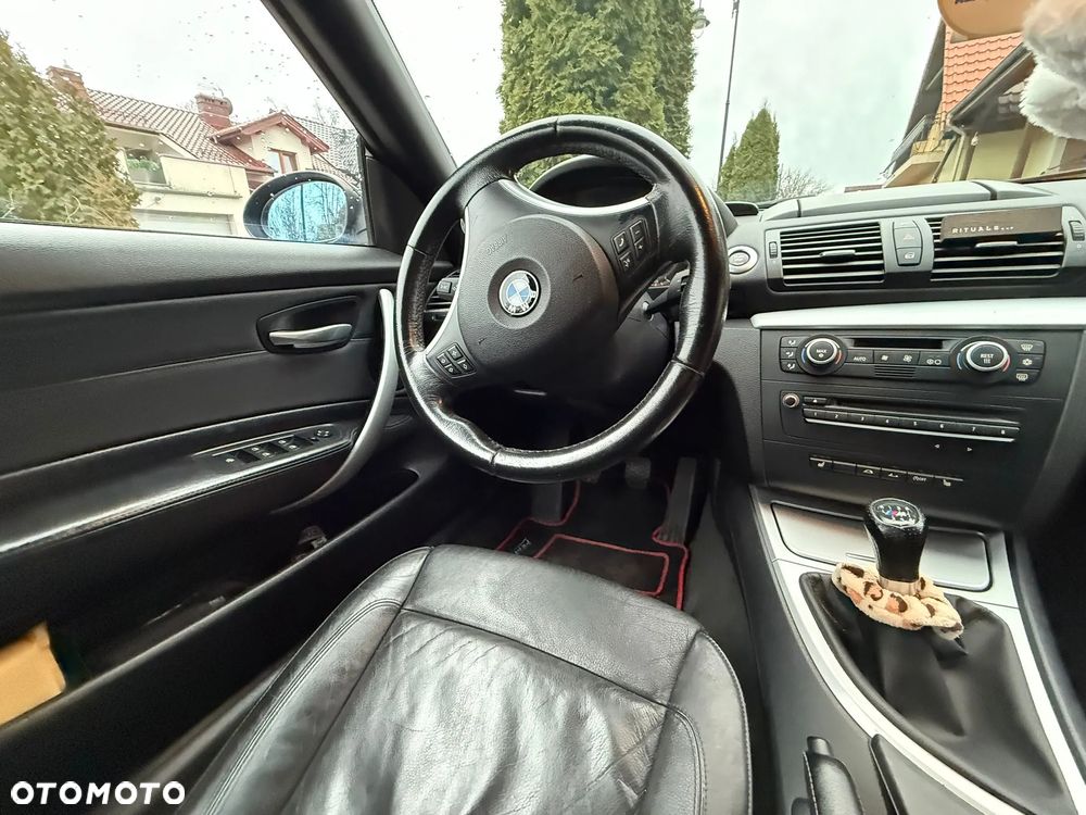 BMW Seria 1 118i - 24