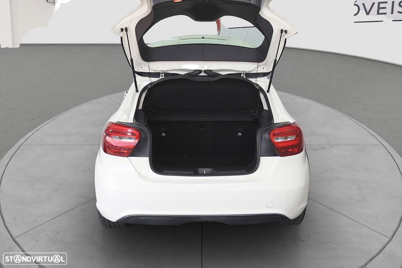 Mercedes-Benz A 180 CDi BlueEfficiency Aut. - 13