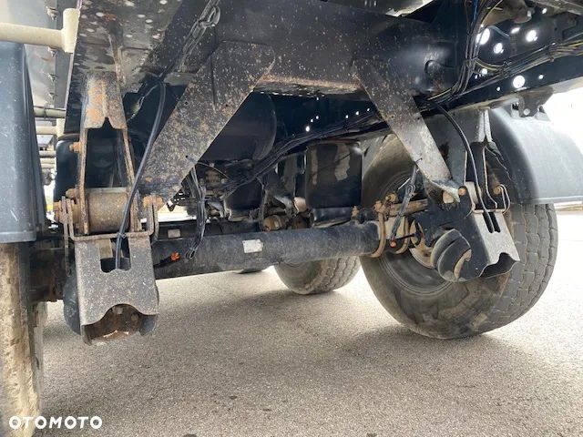 Schmitz Cargobull Naczepa wywrotka stalowa 27 m3 - 12